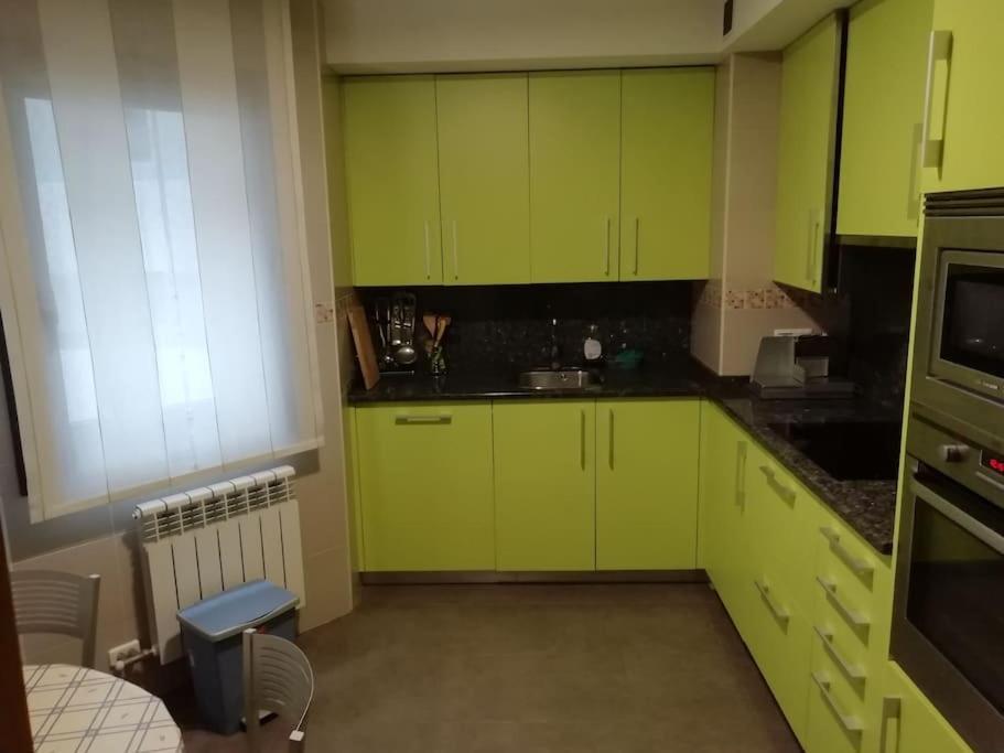 Habitacion En Piso Compartido Cerca De Playa De Samil Βίγκο Εξωτερικό φωτογραφία